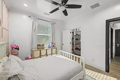2225 E Amelia Avenue, Phoenix, AZ 85016 - Photo 33