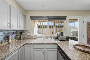 1735 W Claremont St, Phoenix, AZ 85015 - Photo 15