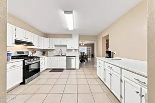 2217 E Acoma Dr, Phoenix, AZ 85022 - Photo 17