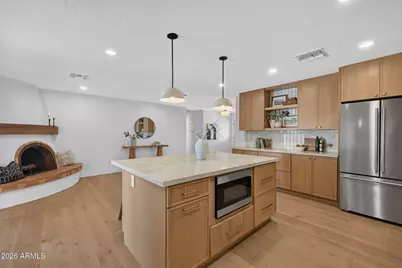 5302 E Evans Drive, Scottsdale, AZ 85254 - Photo 11