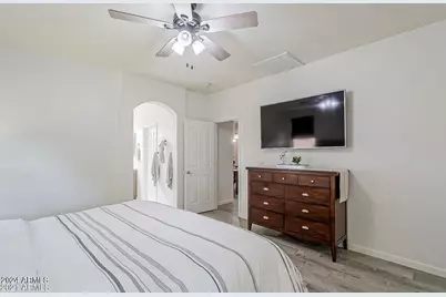 18211 W Eva Street, Waddell, AZ 85355 - Photo 21