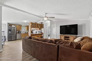 3820 W Lone Cactus Dr, Glendale, AZ 85308 - Photo 9