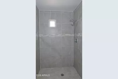 2520 E Chipman Road, Phoenix, AZ 85040 - Photo 15