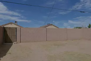 2520 E Chipman Rd, Phoenix, AZ 85040 - Photo 25