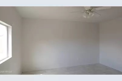 2520 E Chipman Road, Phoenix, AZ 85040 - Photo 13