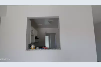 2520 E Chipman Road, Phoenix, AZ 85040 - Photo 5