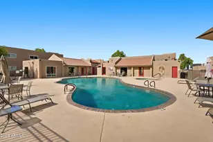 5525 E Thomas Rd, Phoenix, AZ 85018 - Photo 19