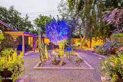 7802 E Monte Vista Road, Scottsdale, AZ 85257 - Photo 9