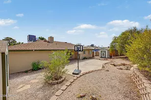 3944 W Redfield Rd, Phoenix, AZ 85053 - Photo 21