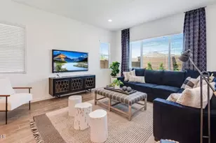 8026 W Rowel Rd, Peoria, AZ 85383 - Photo 5
