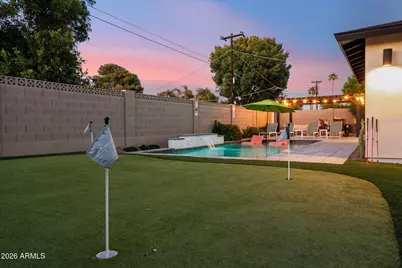 3802 E Piccadilly Road, Phoenix, AZ 85018 - Photo 7