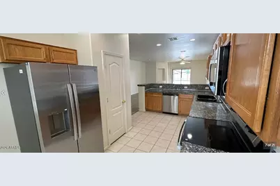 2213 W Carolina Drive, Phoenix, AZ 85023 - Photo 7