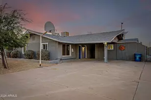 334 W Riviera Dr, Tempe, AZ 85282 - Photo 7