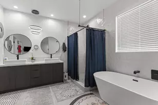 2826 N 28th Pl, Phoenix, AZ 85008 - Photo 7