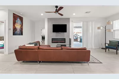 2826 N 28th Place, Phoenix, AZ 85008 - Photo 3