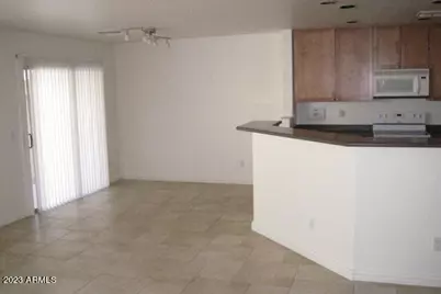 8521 N 64th Drive, Glendale, AZ 85302 - Photo 7