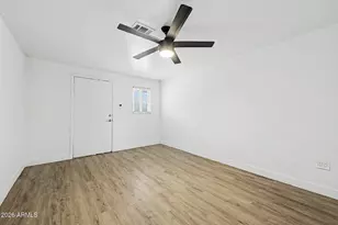 830 E Turney Ave, Phoenix, AZ 85014 - Photo 15