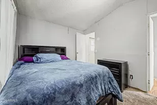 303 E South Mountain Ave, Phoenix, AZ 85042 - Photo 9