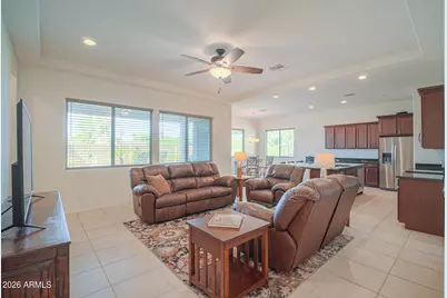 305 N Rainbow Way, Casa Grande, AZ 85194 - Photo 15