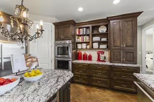 8416 W Sands Ct W, Peoria, AZ 85383 - Photo 9