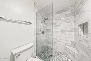 5104 N 32nd St, Phoenix, AZ 85018 - Photo 19