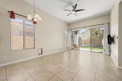 3123 E Amber Ridge Way, Phoenix, AZ 85048 - Photo 9
