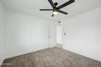 6416 E Holiday Drive, Mesa, AZ 85215 - Photo 11