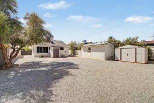 2037 N Mitchell St, Phoenix, AZ 85006 - Photo 29