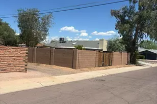 1802 N 74th St, Scottsdale, AZ 85257 - Photo 11