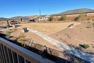 17401 W Red Fox Rd, Surprise, AZ 85387 - Photo 39