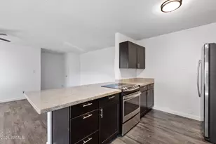 5525 E Thomas Rd, Phoenix, AZ 85018 - Photo 9