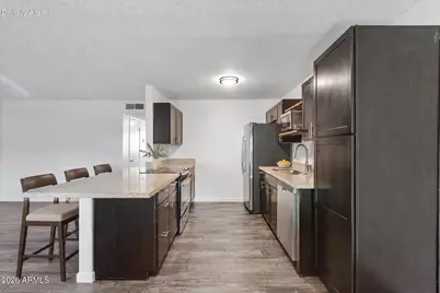 5525 E Thomas Road #C4, Phoenix, AZ 85018 - Photo 1