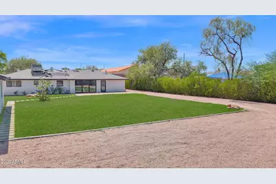 7224 E Jenan Drive, Scottsdale, AZ 85260 - Photo 11