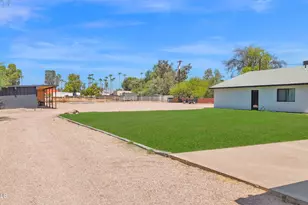 7224 E Jenan Dr, Scottsdale, AZ 85260 - Photo 7