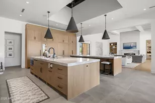 7700 N Invergordon Rd, Paradise Valley, AZ 85253 - Photo 13