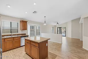 4525 S 26th Dr, Phoenix, AZ 85041 - Photo 13