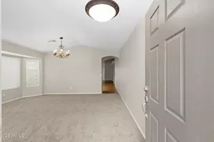 4525 S 26th Dr, Phoenix, AZ 85041 - Photo 5