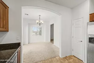 21926 N 103rd Ln, Peoria, AZ 85383 - Photo 13