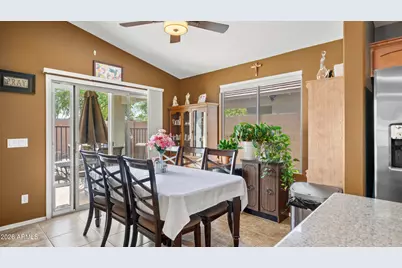 14767 N 139th Lane, Surprise, AZ 85379 - Photo 11