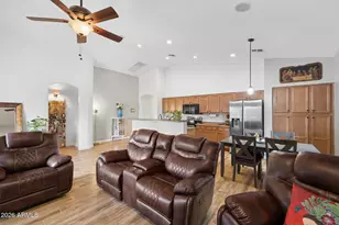 16924 W Stevenage St, Surprise, AZ 85374 - Photo 11