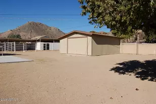 2640 E Captain Dreyfus Ave, Phoenix, AZ 85032 - Photo 21
