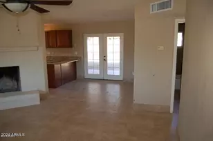 2640 E Captain Dreyfus Ave, Phoenix, AZ 85032 - Photo 13