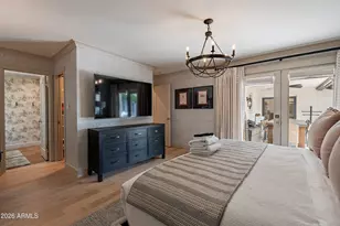 8531 E Monterey Way, Scottsdale, AZ 85251 - Photo 17