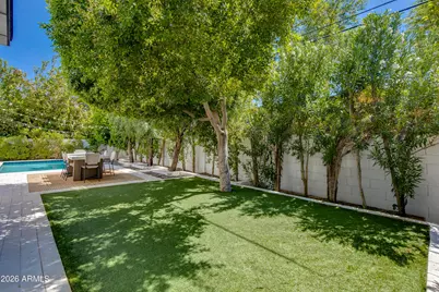 4019 E Devonshire Avenue, Phoenix, AZ 85018 - Photo 27