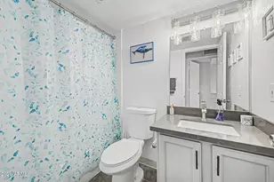 3402 N 32nd St, Phoenix, AZ 85018 - Photo 19