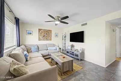 3402 N 32nd Street #127, Phoenix, AZ 85018 - Photo 3