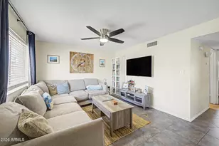 3402 N 32nd St, Phoenix, AZ 85018 - Photo 3