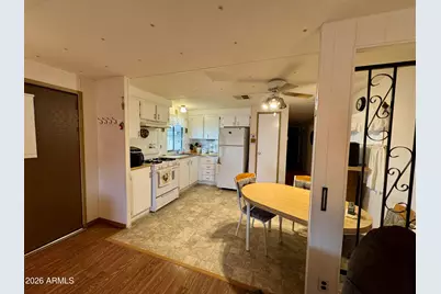 10220 E Apache Trail #204, Apache Junction, AZ 85120 - Photo 11