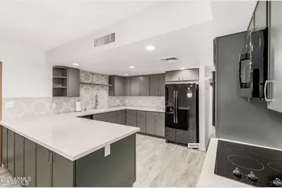 1178 S Ocotillo Drive, Apache Junction, AZ 85120 - Photo 7