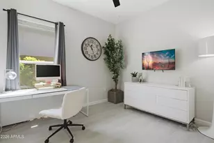 6032 E Lone Cactus Dr, Phoenix, AZ 85054 - Photo 29
